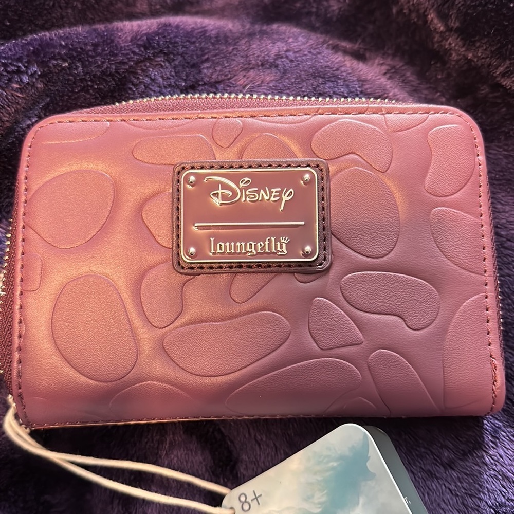 NWT Loungefly Disney Raya and the Last Dragon Tuk Tuk Zip Around Wallet - Picture 5 of 7